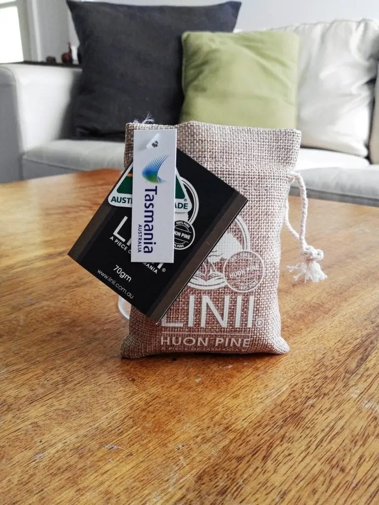 Linii Huon Pine Wardrobe Pouch 70g
